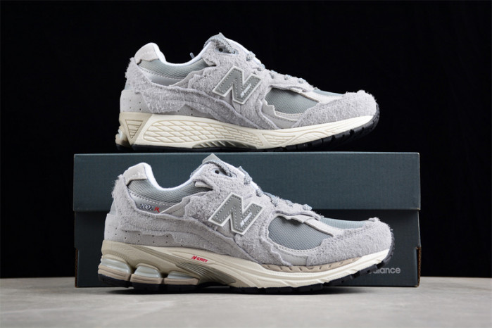 New Balance 2002 M2002RDM