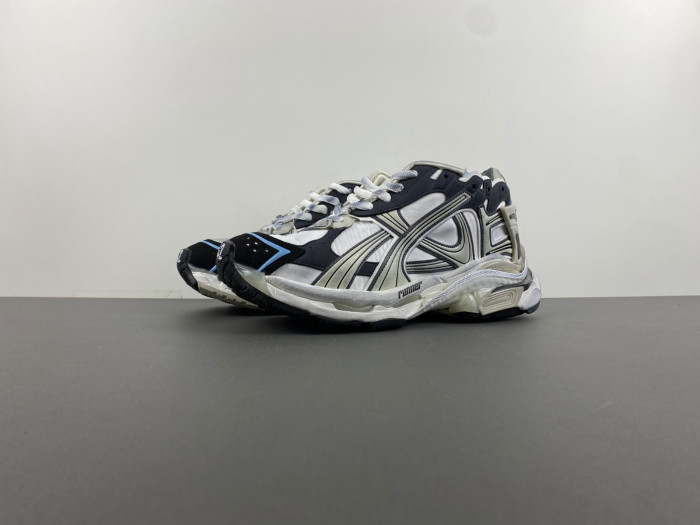 Balenciaga Runner sneaker W3RNY-0623