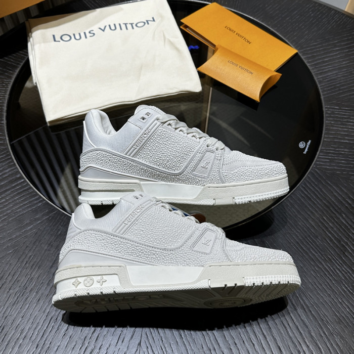 LV snekaers L0000566