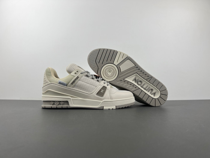 LV snekaers L0000531