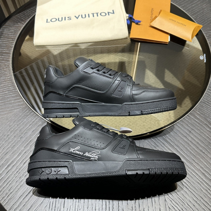 LV snekaers L0000489