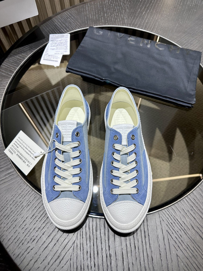 Givenchy Sneakers 660051