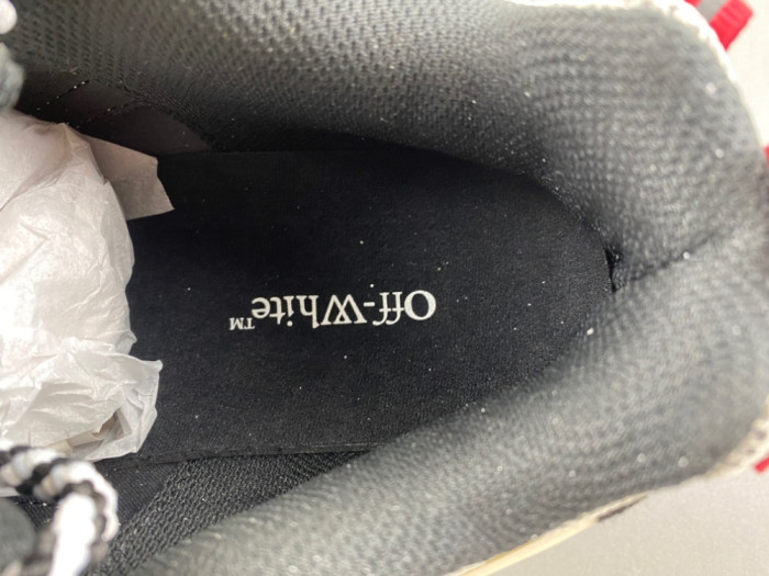 Off-White Be right back OWIA289F41