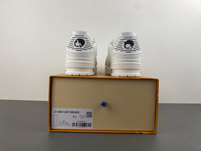 LV snekaers L0000629