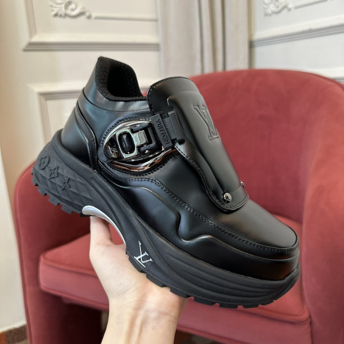 LV snekaers L0000426