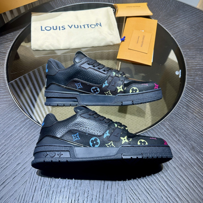 LV snekaers L0000522
